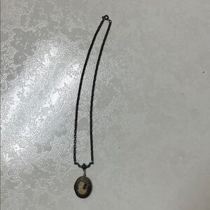 Source Unknown Black Chain with Gold Pendant Necklace